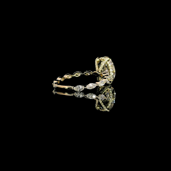 3.27CT Oval - Marquise Band