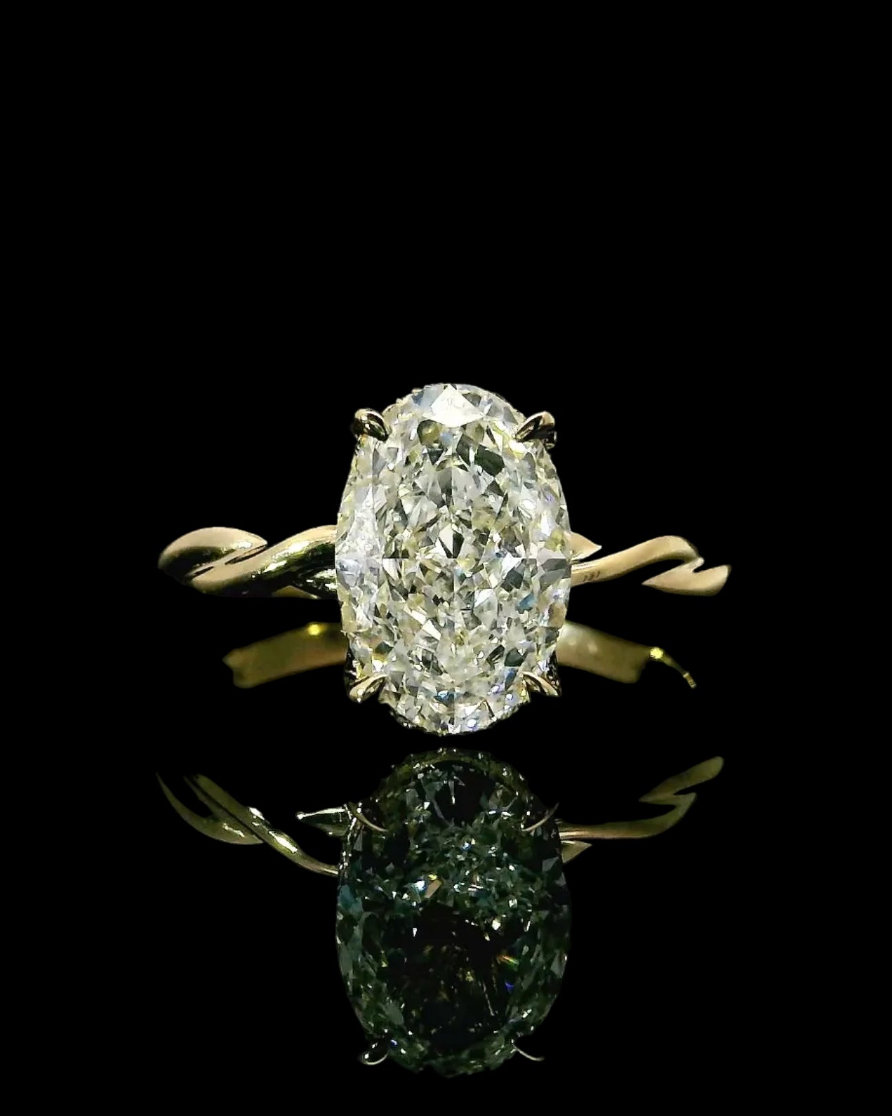 3.09CT Oval - Rope Band