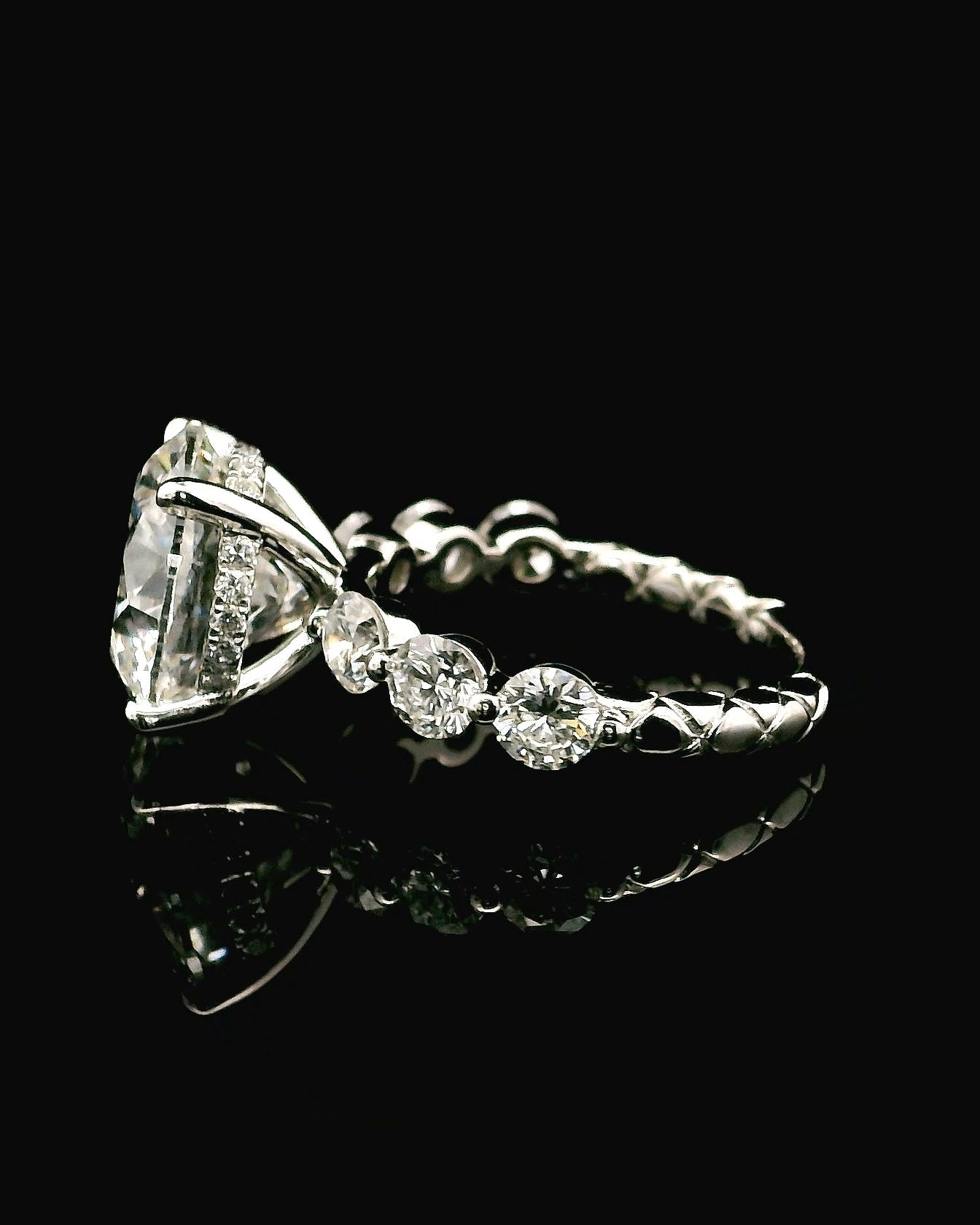 4.88CT Round Diamond + Round Diamond Band