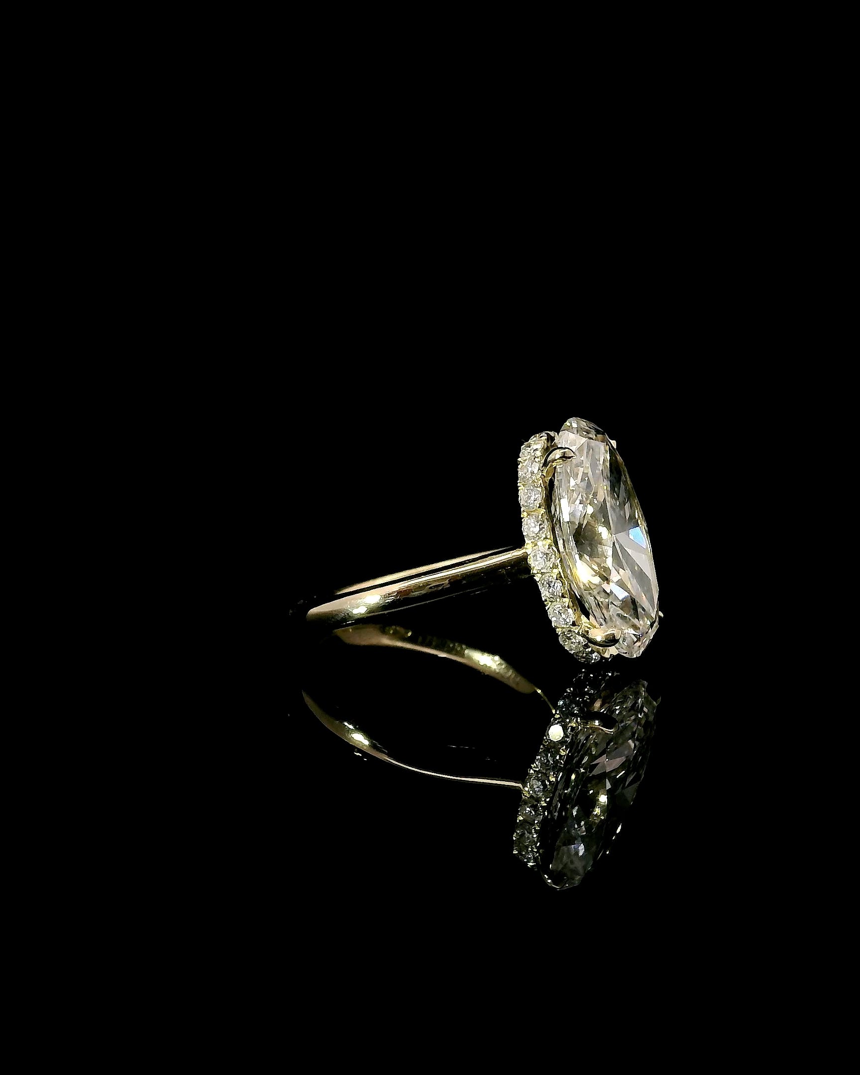 4.3CT Elongated Oval