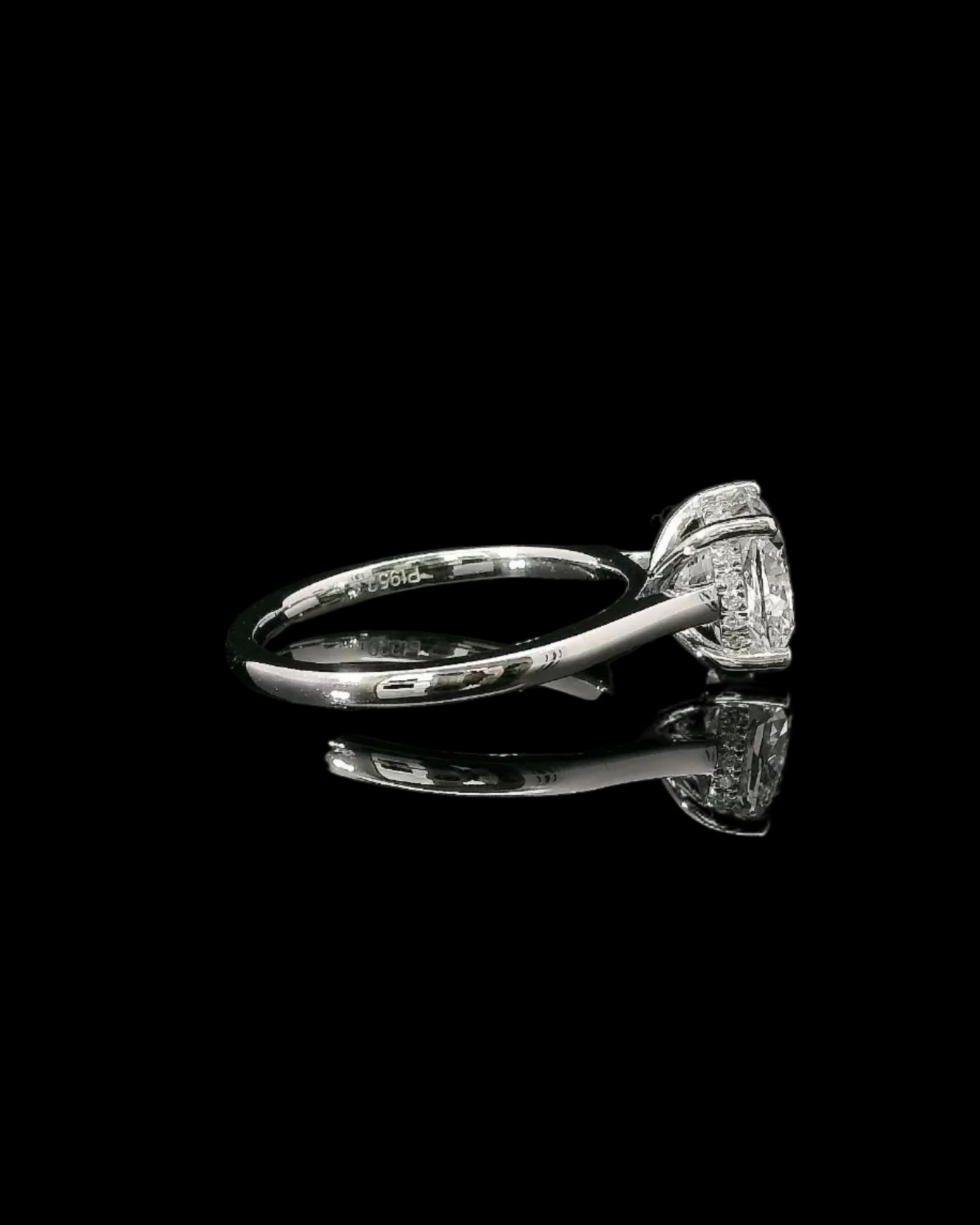 2.5CT Cushion Solitaire