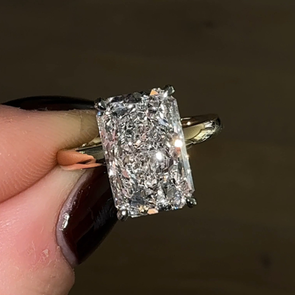 Diamond Clarity: What’s the Hype and Do You Really Need a Flawless Stone?