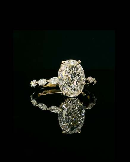 3.27CT Oval - Marquise Band