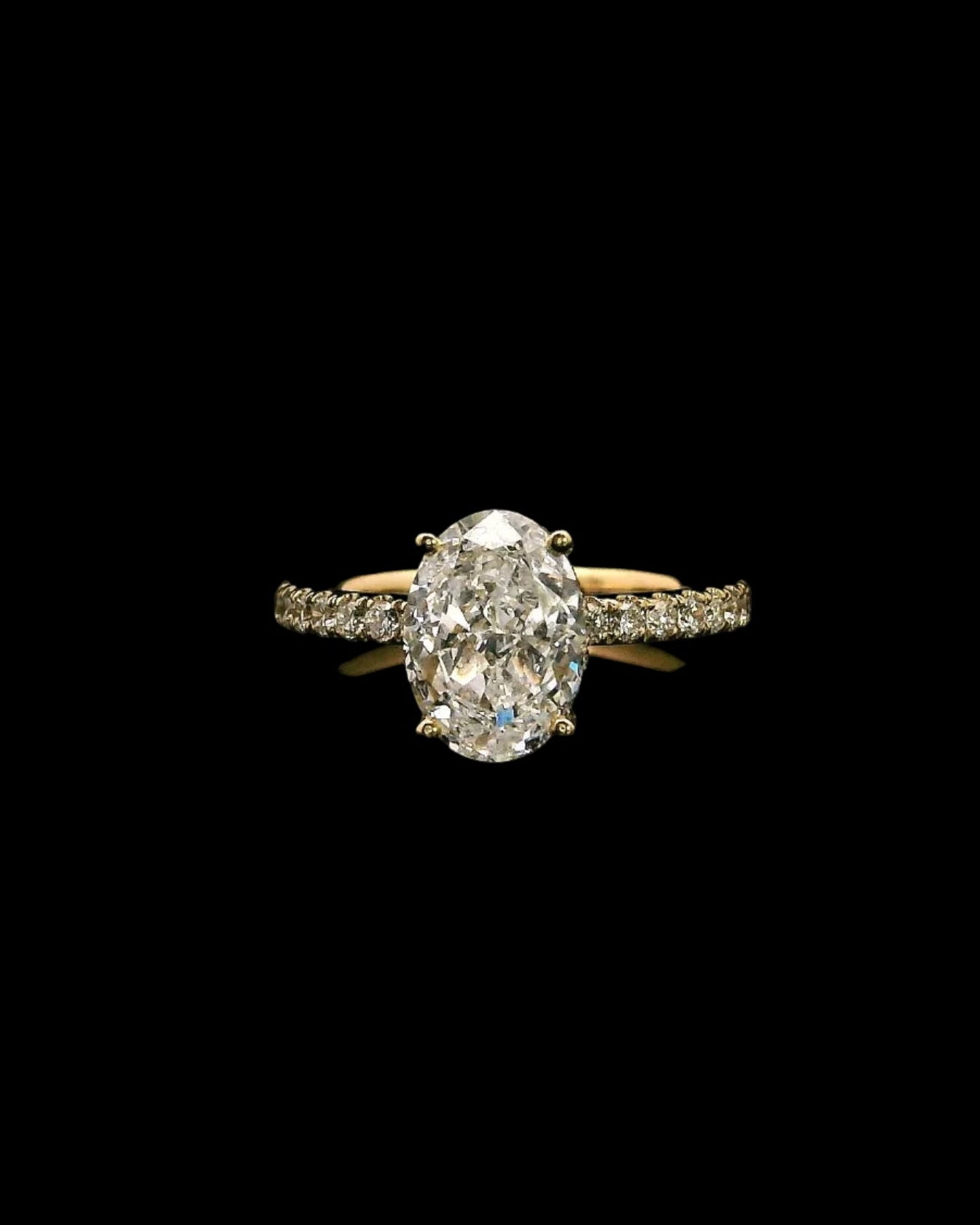 2.27CT Oval - Pave Band