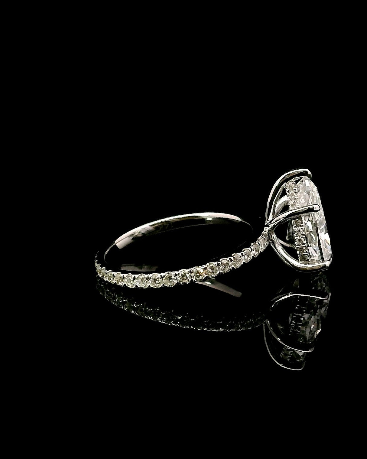 3.21CT Pear - Platinum Pave Band